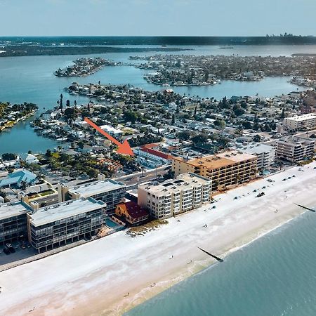 The Palm Condos St. Pete Beach Bagian luar foto