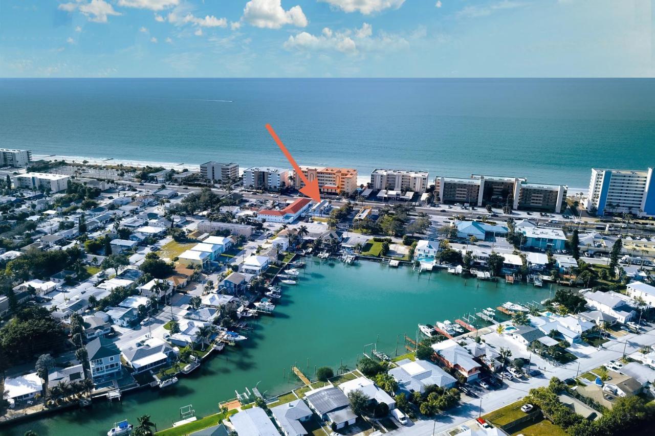 The Palm Condos St. Pete Beach Bagian luar foto